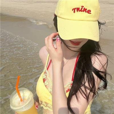 芳龄十六 海报
